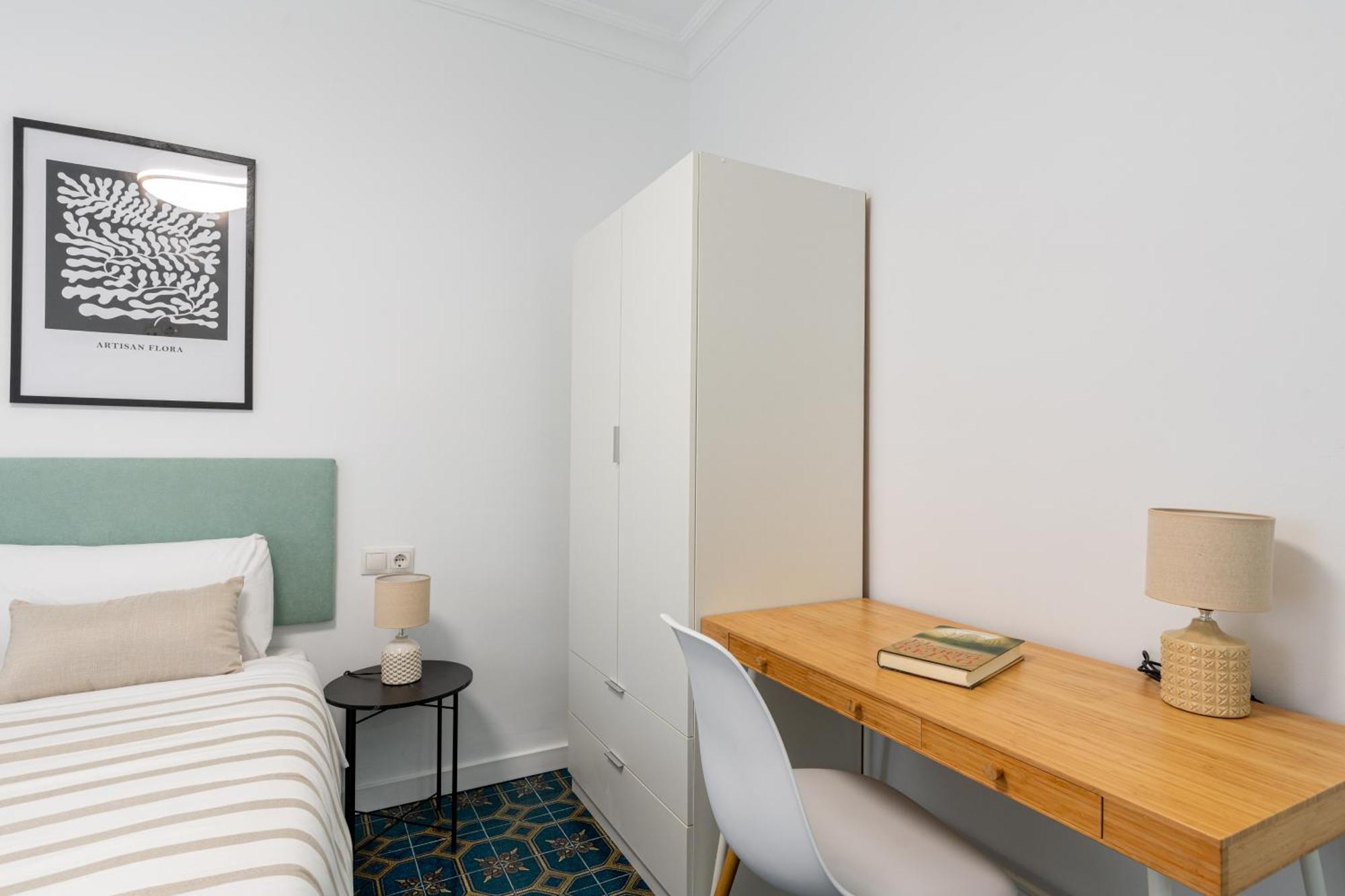 Piso Elegante Y Nuevo De 3 Habitaciones Y 2 Banos 塞维利亚 外观 照片