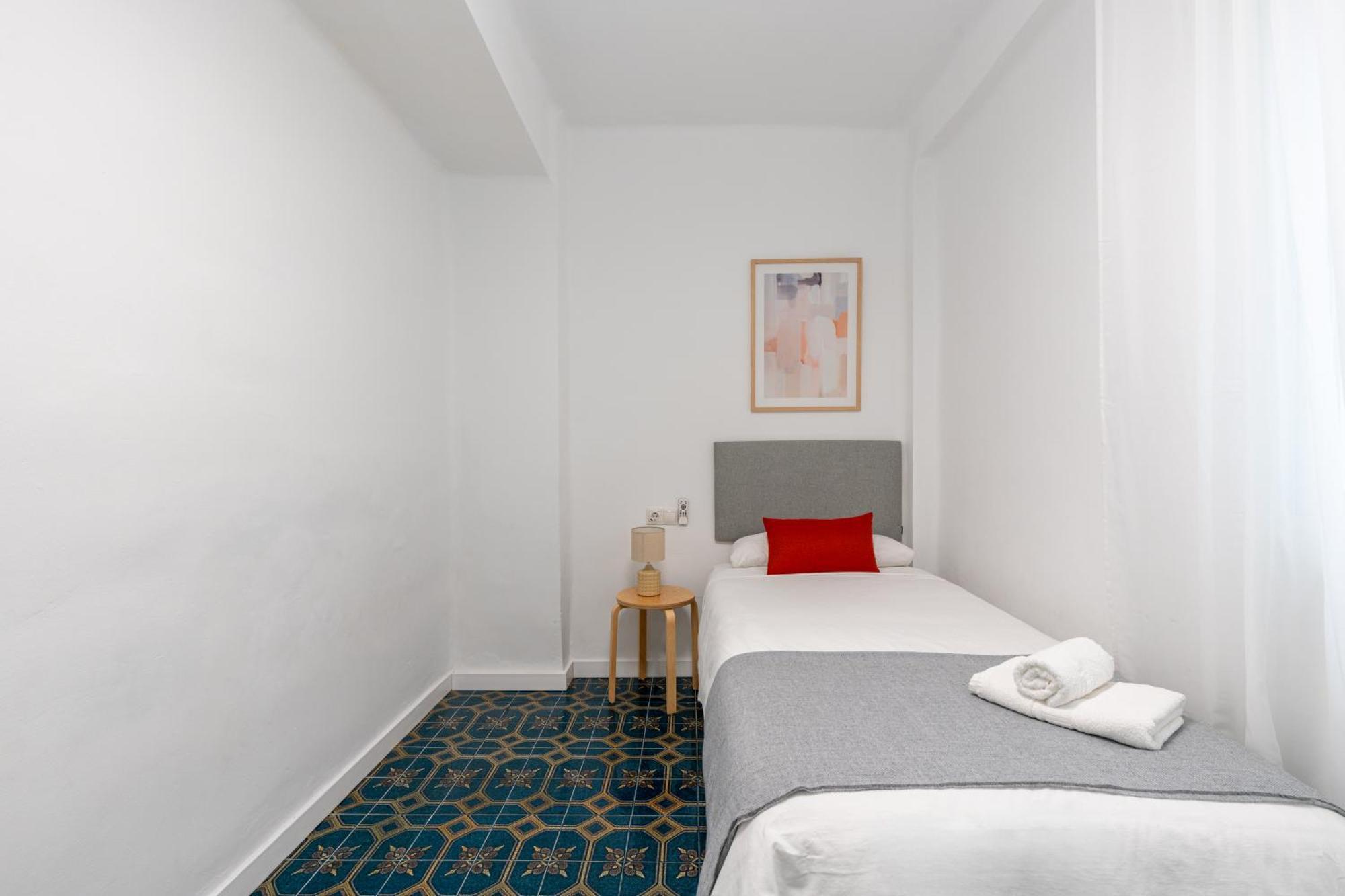 Piso Elegante Y Nuevo De 3 Habitaciones Y 2 Banos 塞维利亚 外观 照片